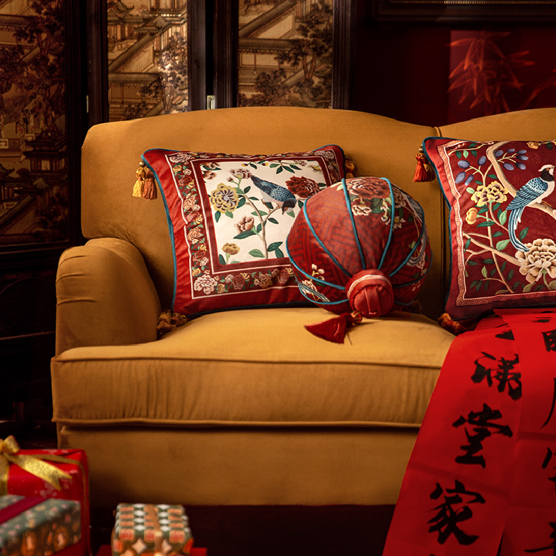 5design burgundy elegance flower cushion