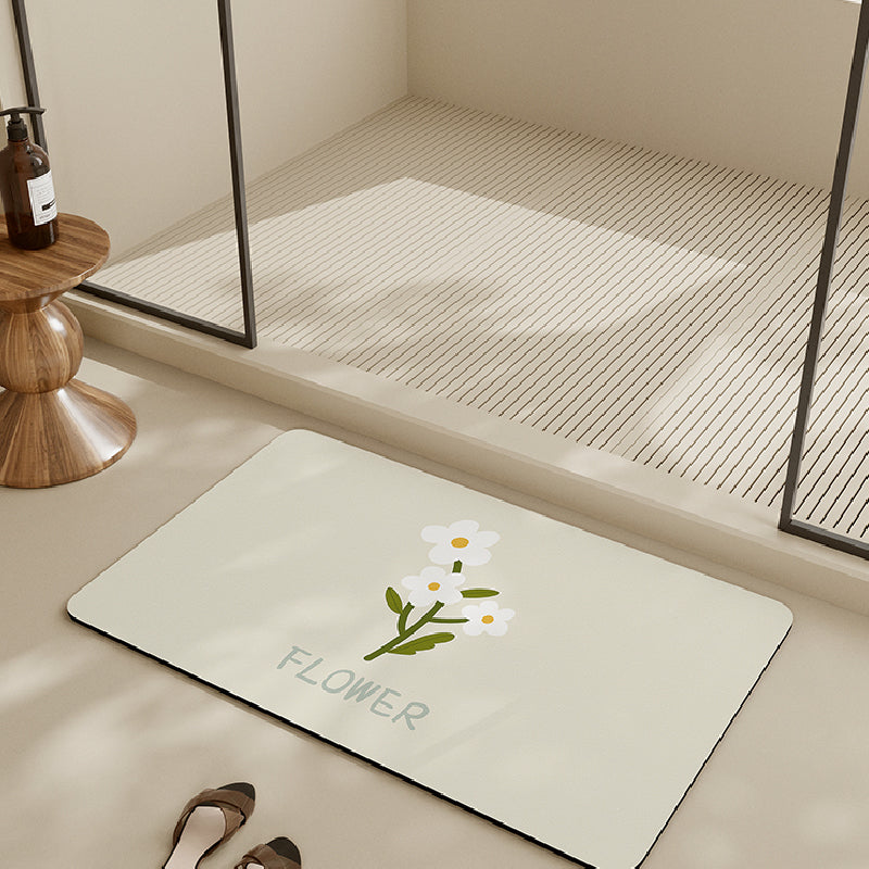 2design casual flower girly bath mat