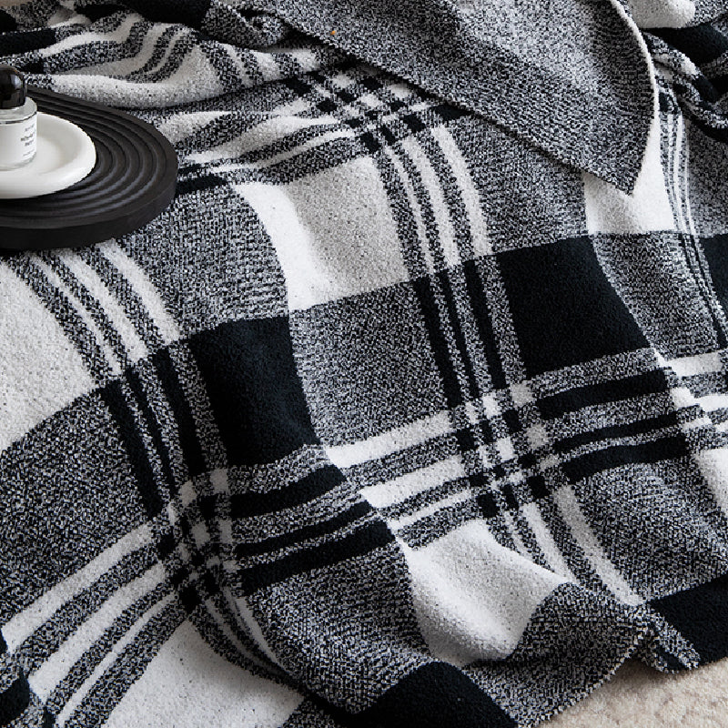 4design monotone geometric pattern blanket