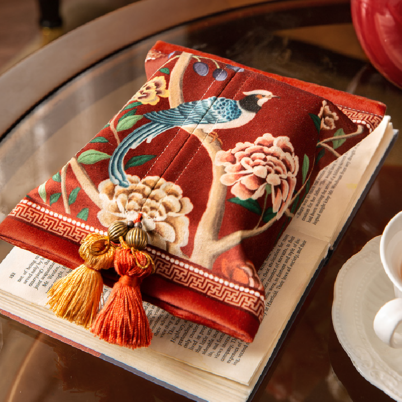 white red flower elegance tissue case