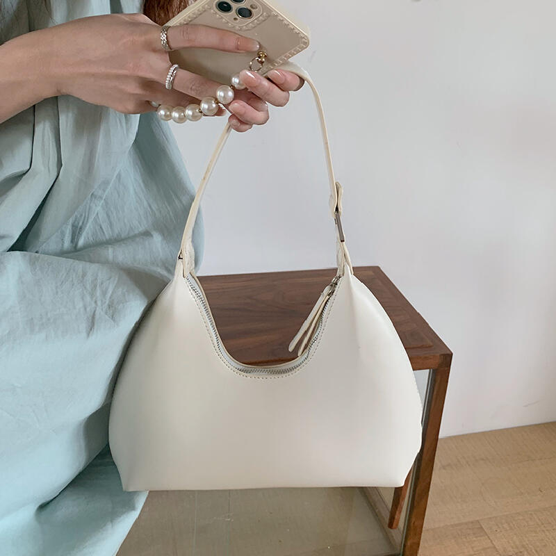 simple elegance leather handbag