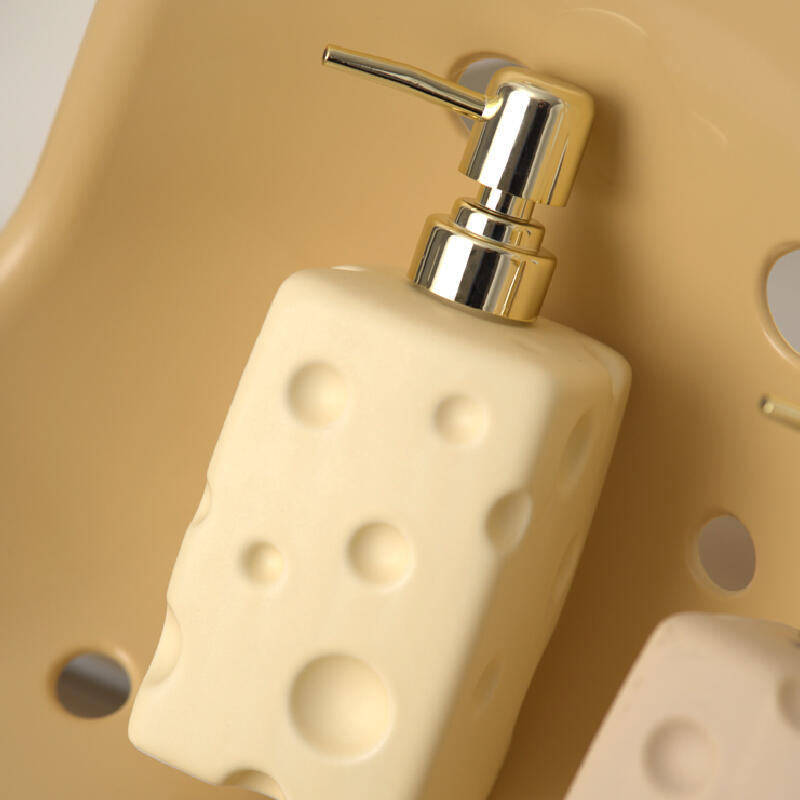 5color cheese soap bottle