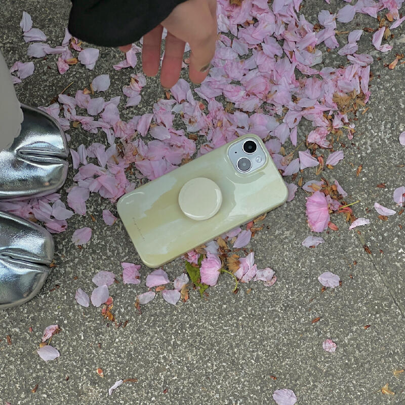 nuance pattern grip iphone case