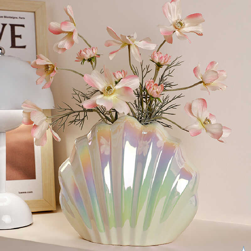 girly aurora shell vase