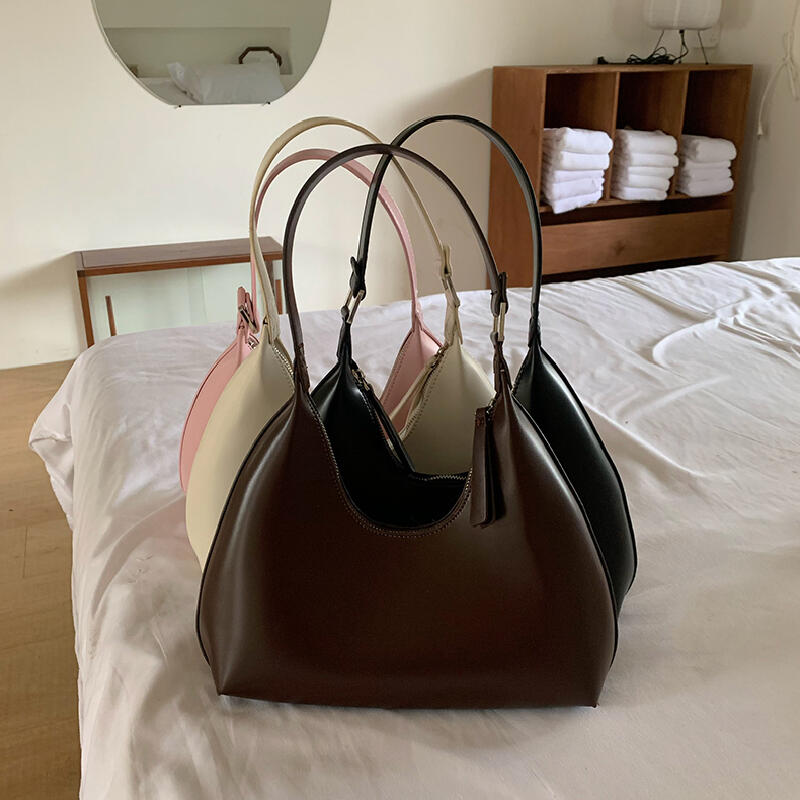 simple elegance leather handbag