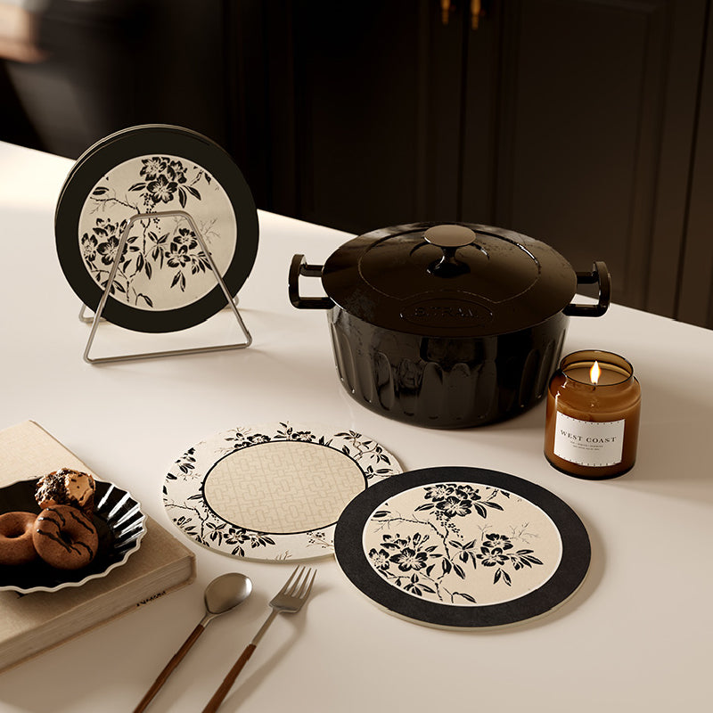 2design monotone floral round coaster