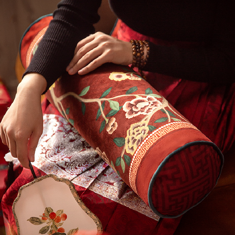 5design burgundy elegance flower cushion