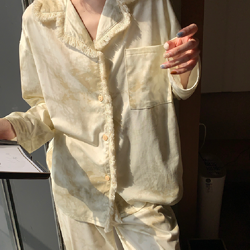 light yellow nuance room wear