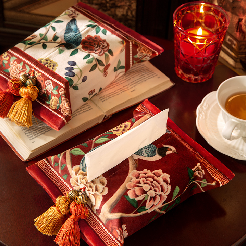 white red flower elegance tissue case