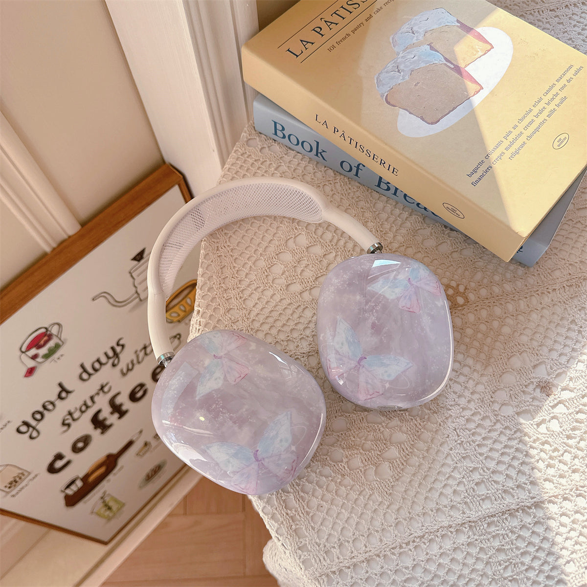 marble butterfly AirpodsMax cover