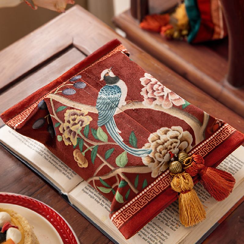 white red flower elegance tissue case