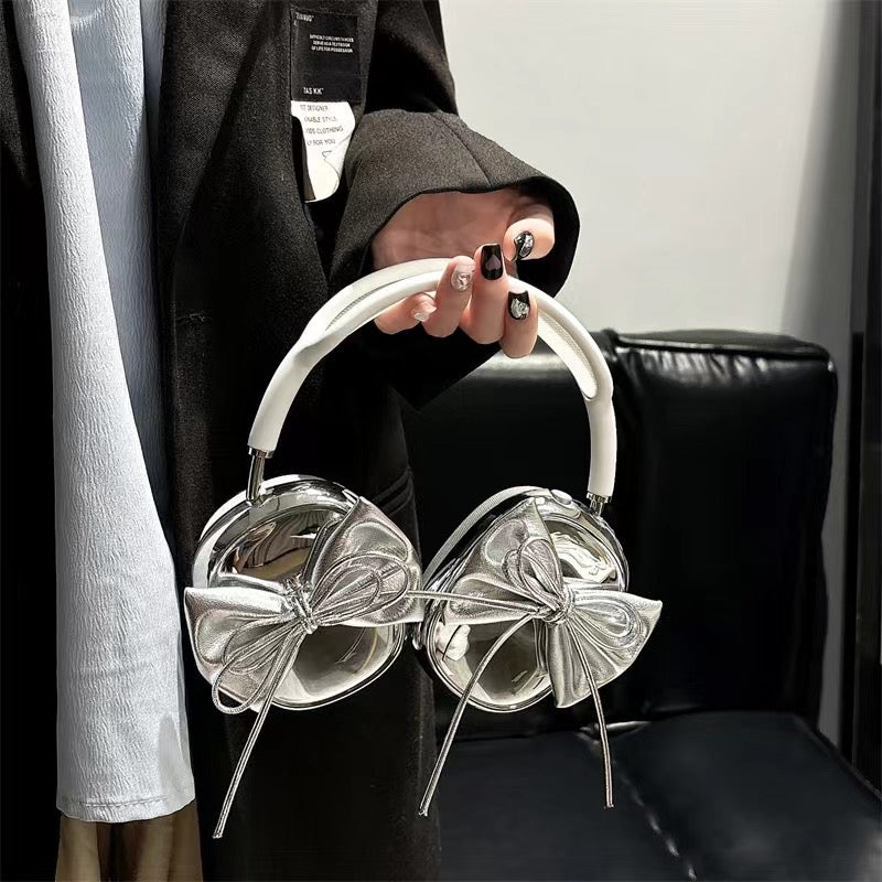 silver ribbon AirpodsMax cover
