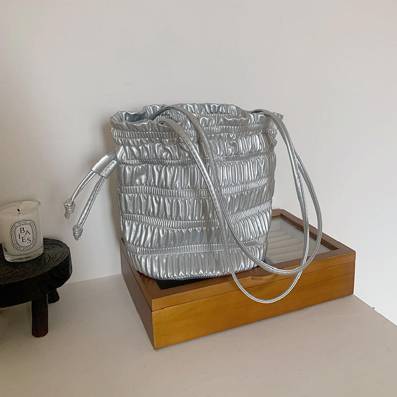 silver mode shoulder bag
