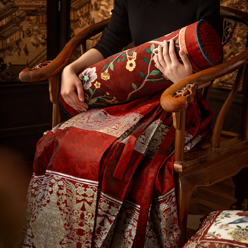 5design burgundy elegance flower cushion