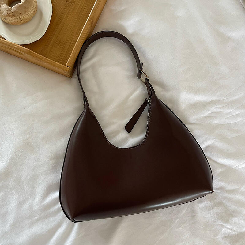 simple elegance leather handbag