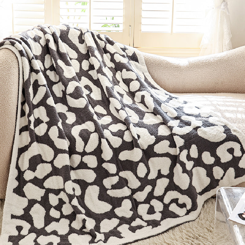 3color dalmatian pattern blanket