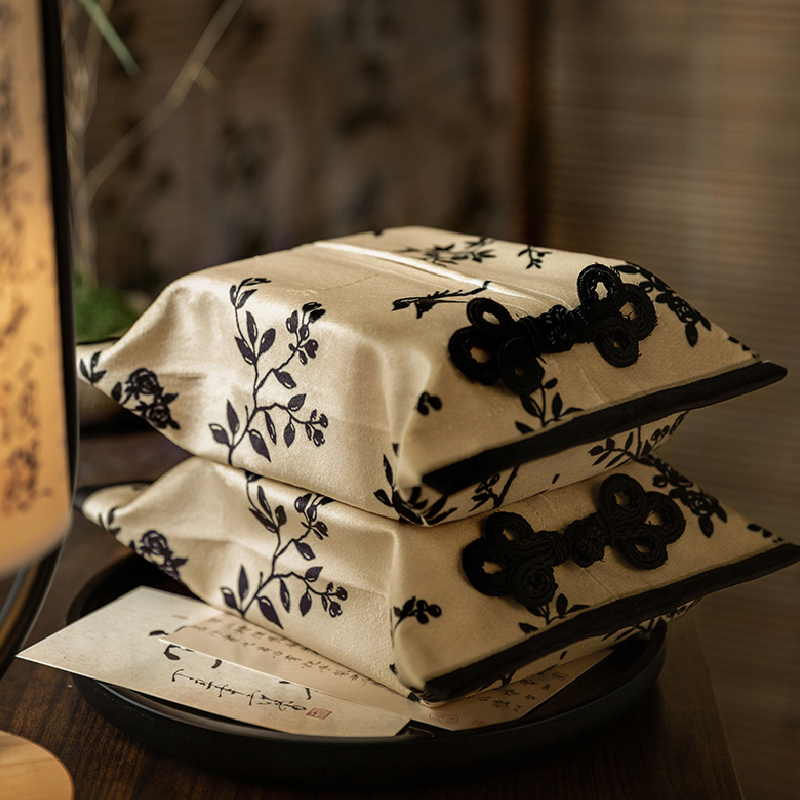 monotone simple flower tissue case