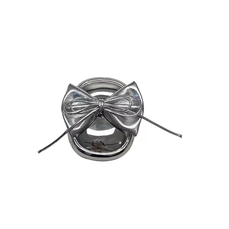 silver ribbon AirpodsMax cover
