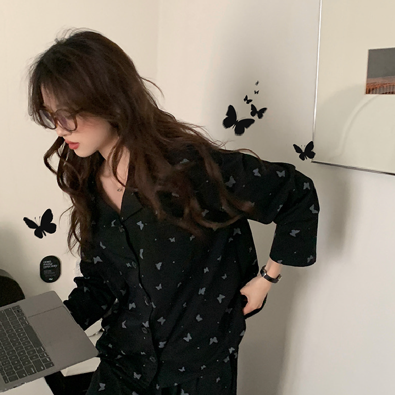 black butterfly room wear