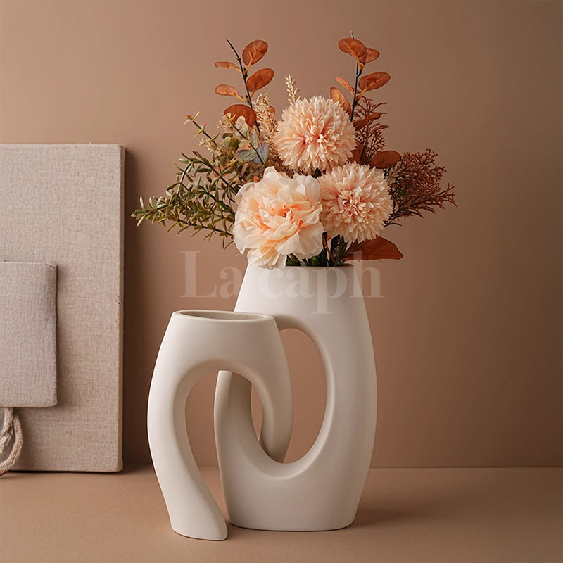 Intertwined Elegance Vase