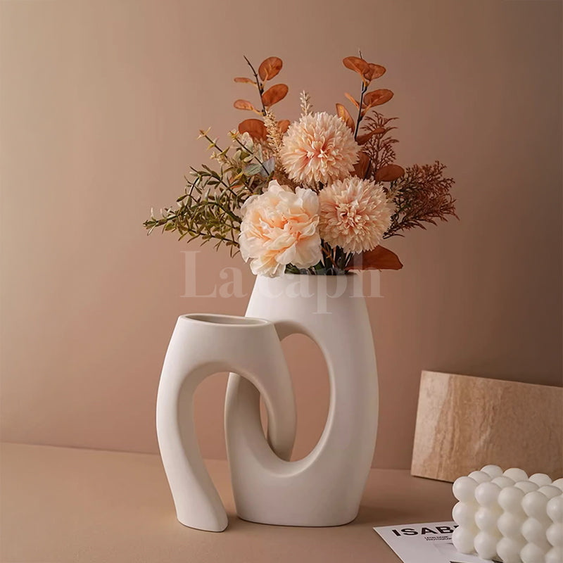 Intertwined Elegance Vase