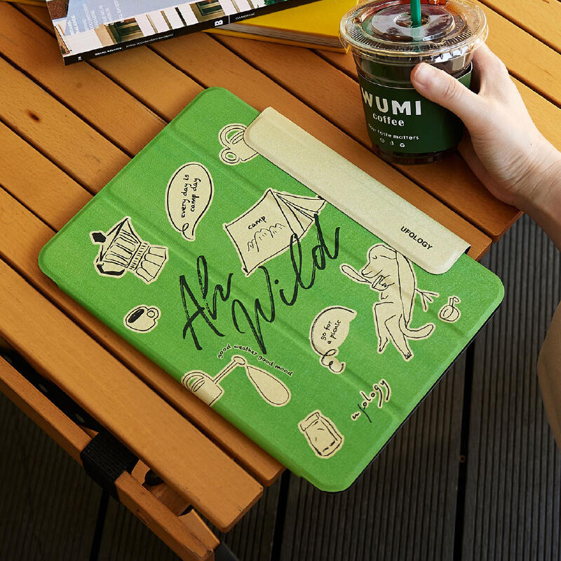 green pop illustration iPad case