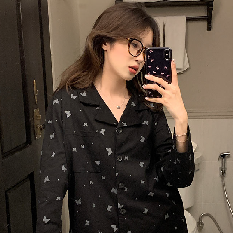 black butterfly room wear