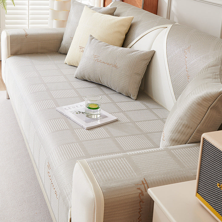 3color block pattern cushion