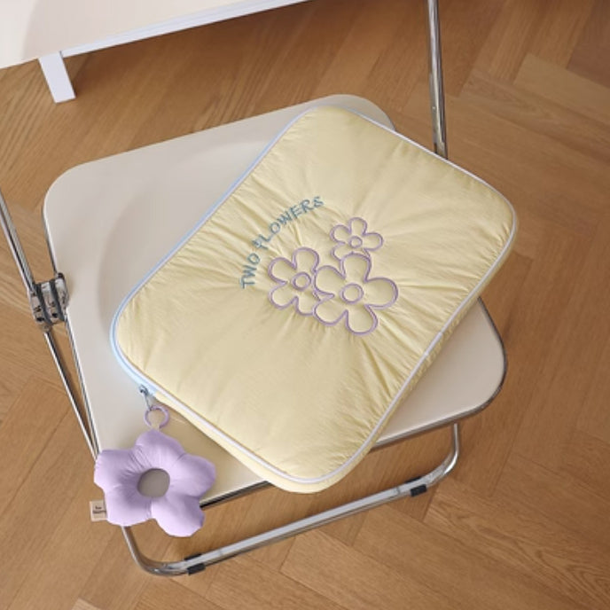 2color retro flower iPad & PC case