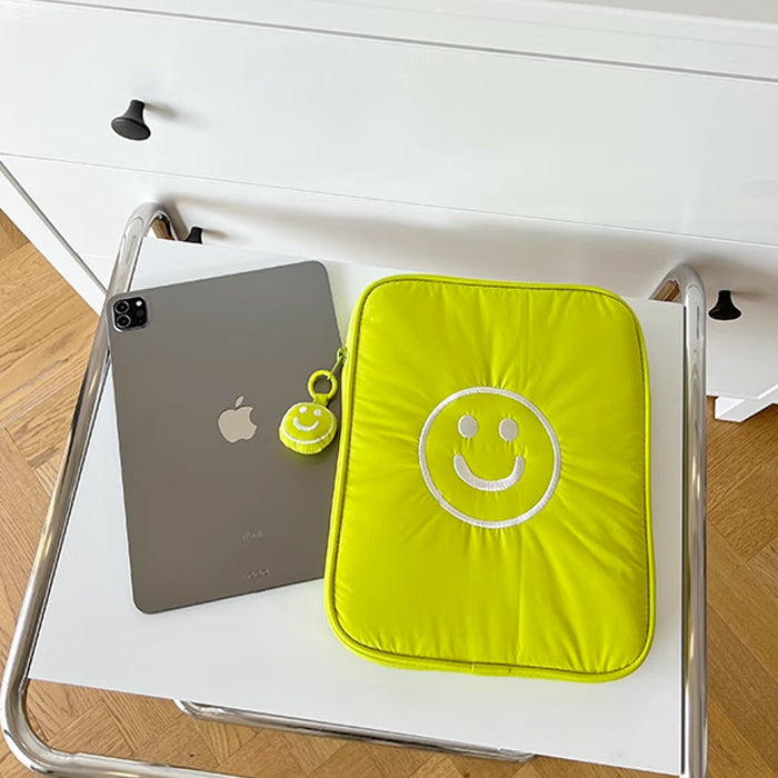 4color smile iPad case