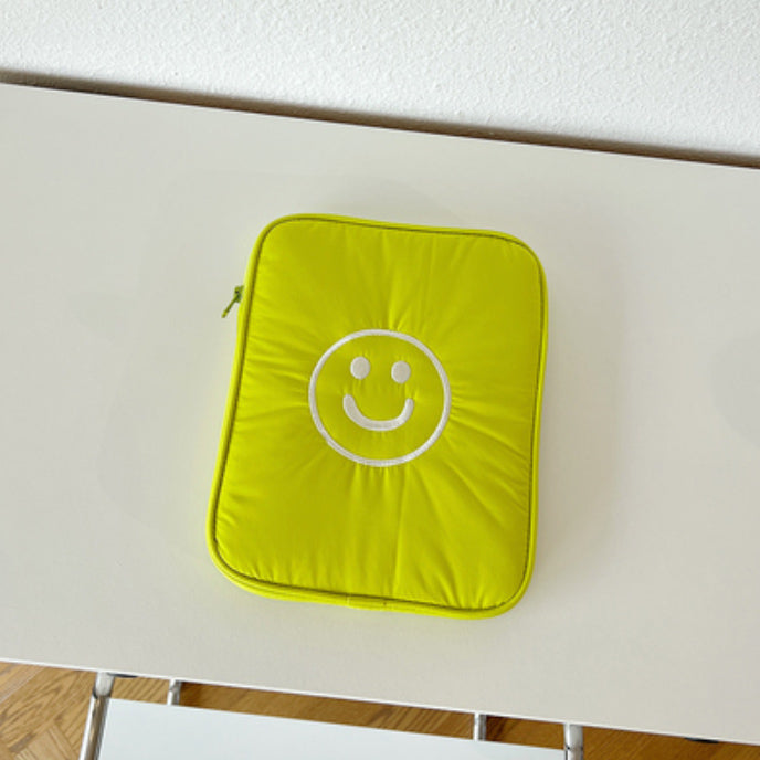 4color smile iPad case