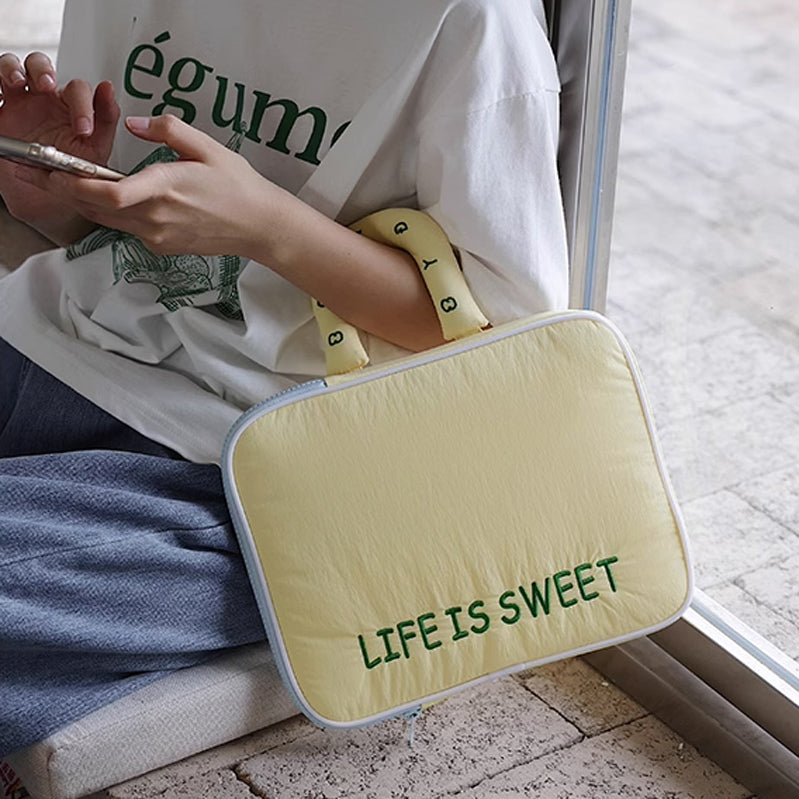 4color sweet logo iPad & PC bag