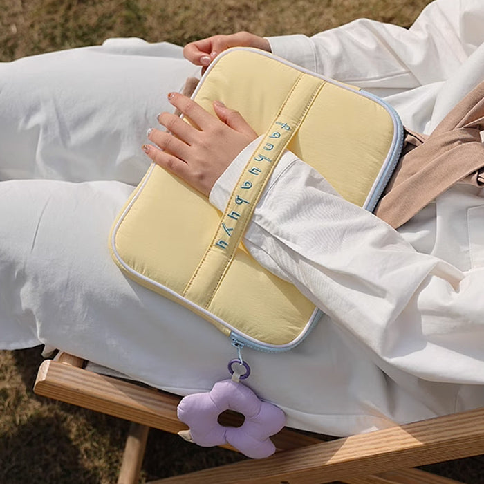 2color retro flower iPad & PC case