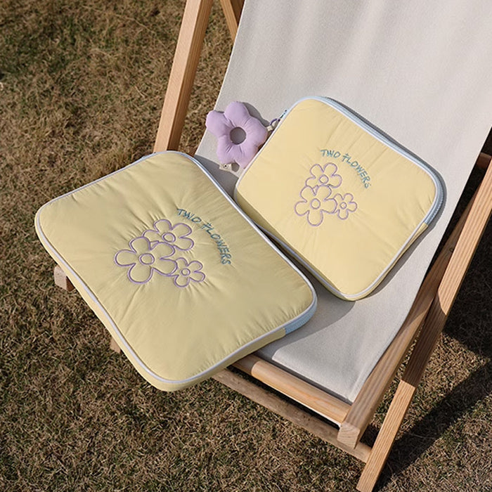 2color retro flower iPad & PC case