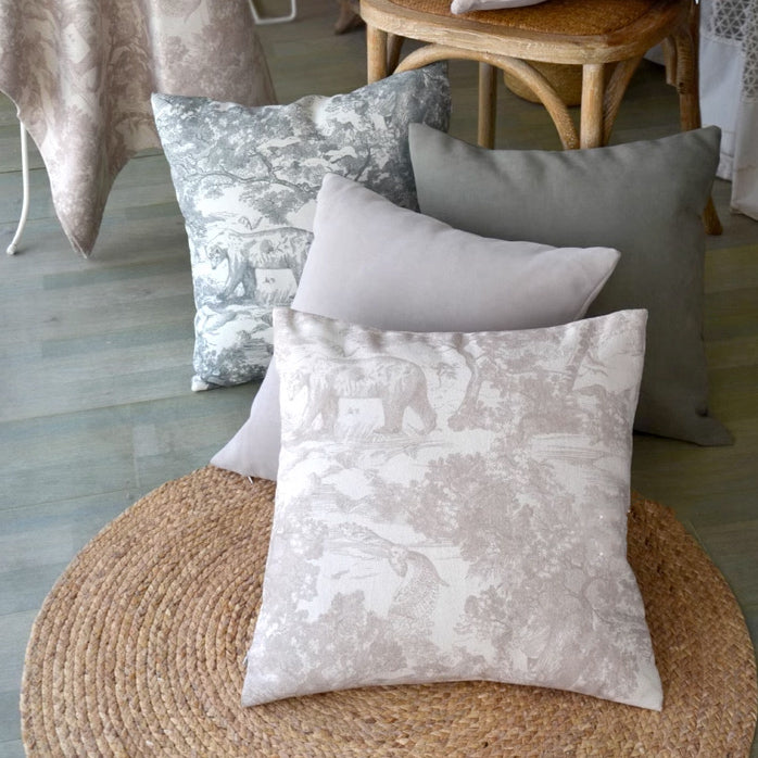 2color jungle cushion