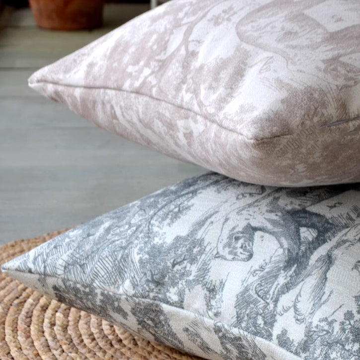 2color jungle cushion