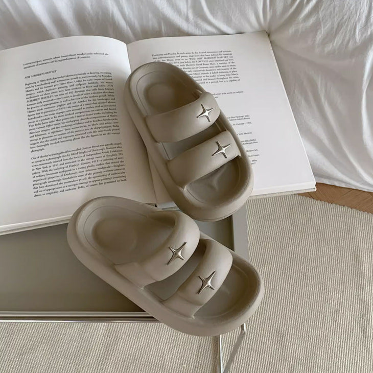 3color star studs rubber room shoes