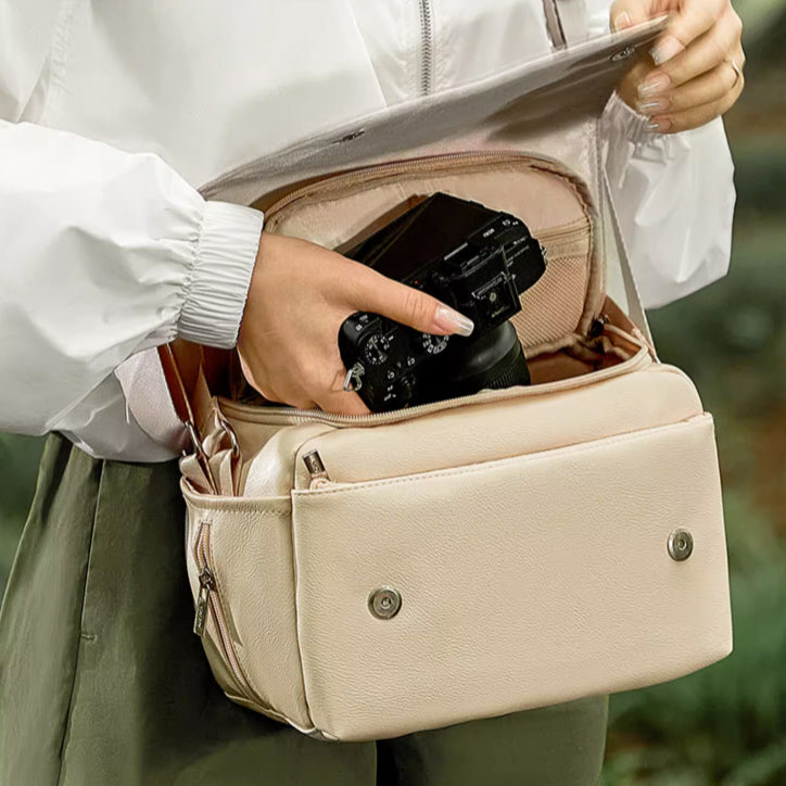 2design leather camera bag