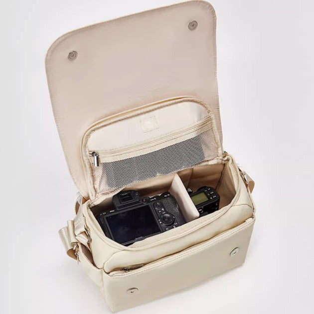 2design leather camera bag