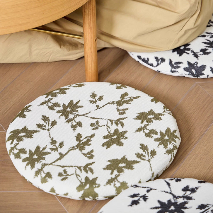2color leaf round cushion