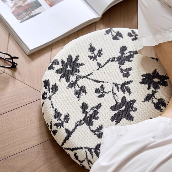 2color leaf round cushion