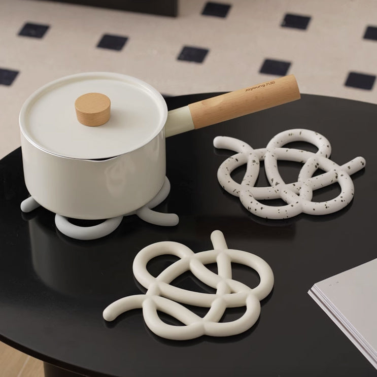 6color knot trivet mat