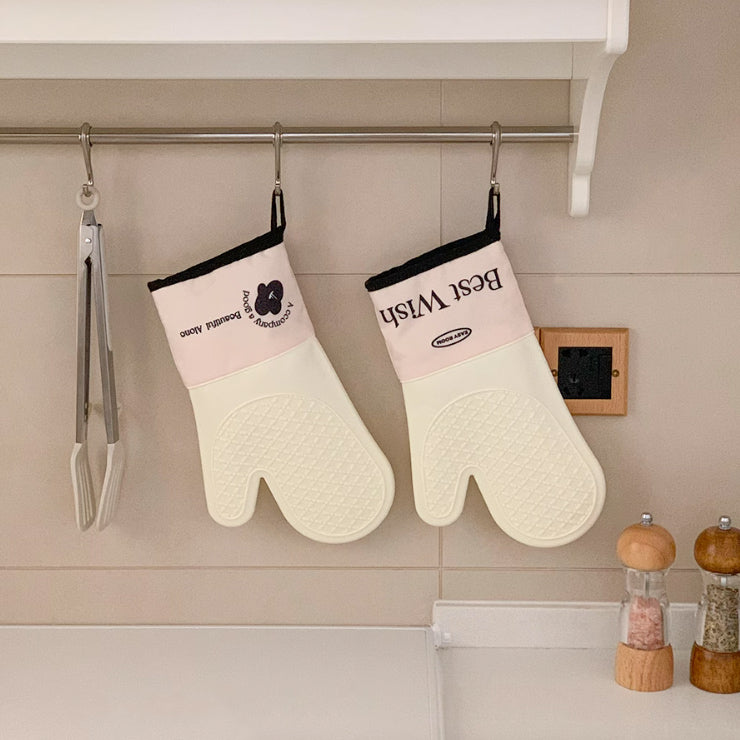 2design bicolor logo mittens