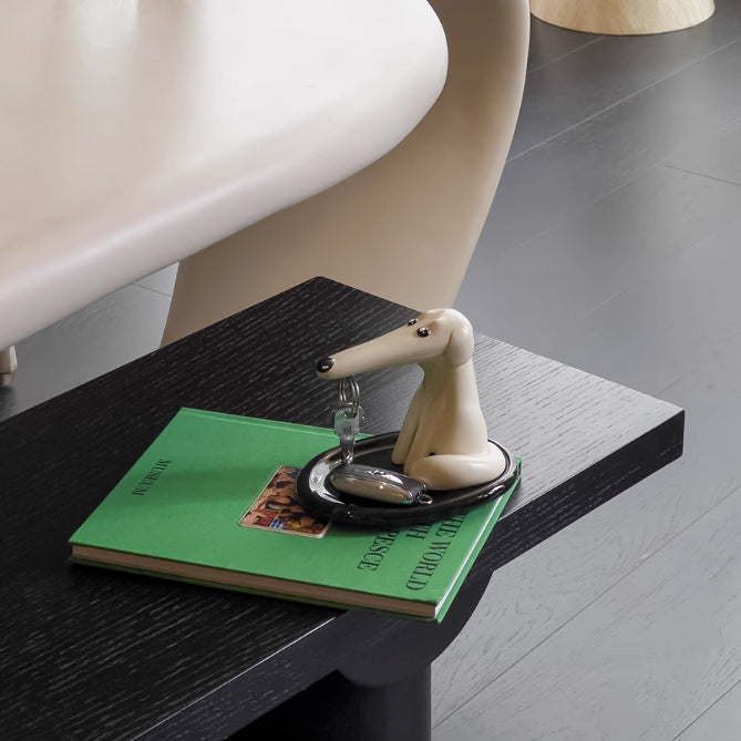 long nose dog key keeper