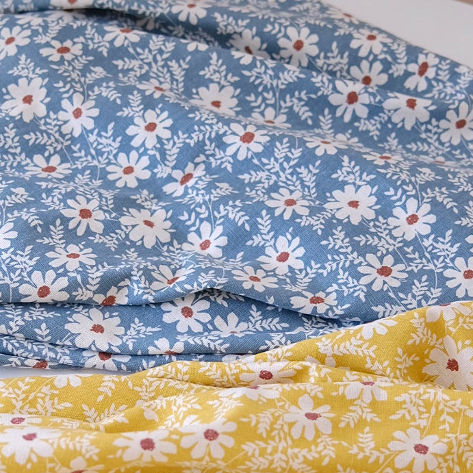 2color tassel flower table cloth