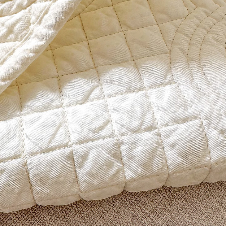 5color embossed flower cushion