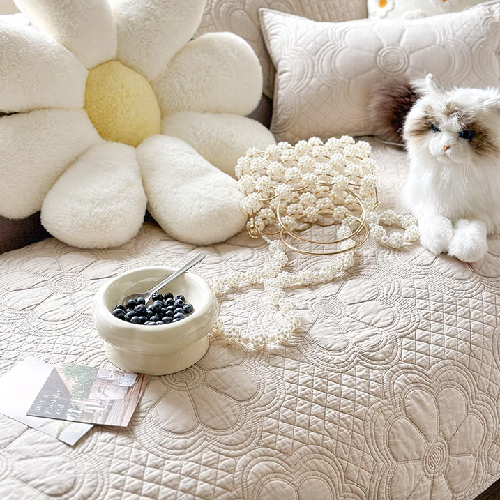 5color embossed flower cushion