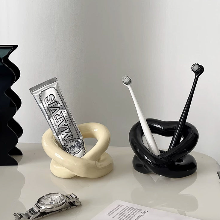 heart motif twist design multi stand(3color)