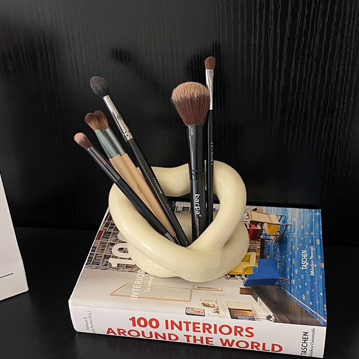 heart motif twist design multi stand(3color)