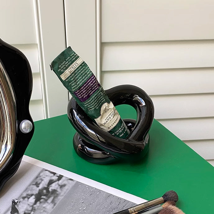 heart motif twist design multi stand(3color)